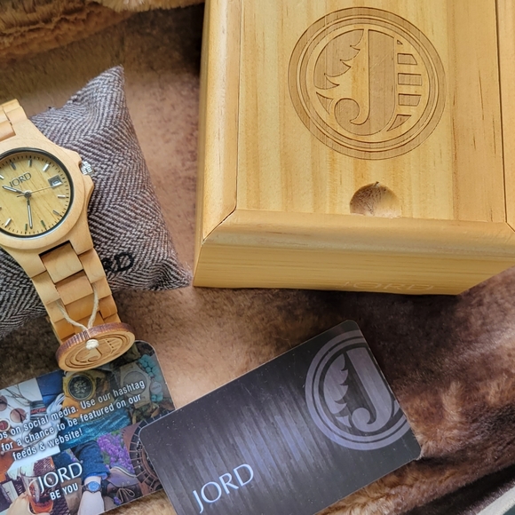 JORD UNISEX Handcrafted Wood Watch NWT - Picture 16 of 16